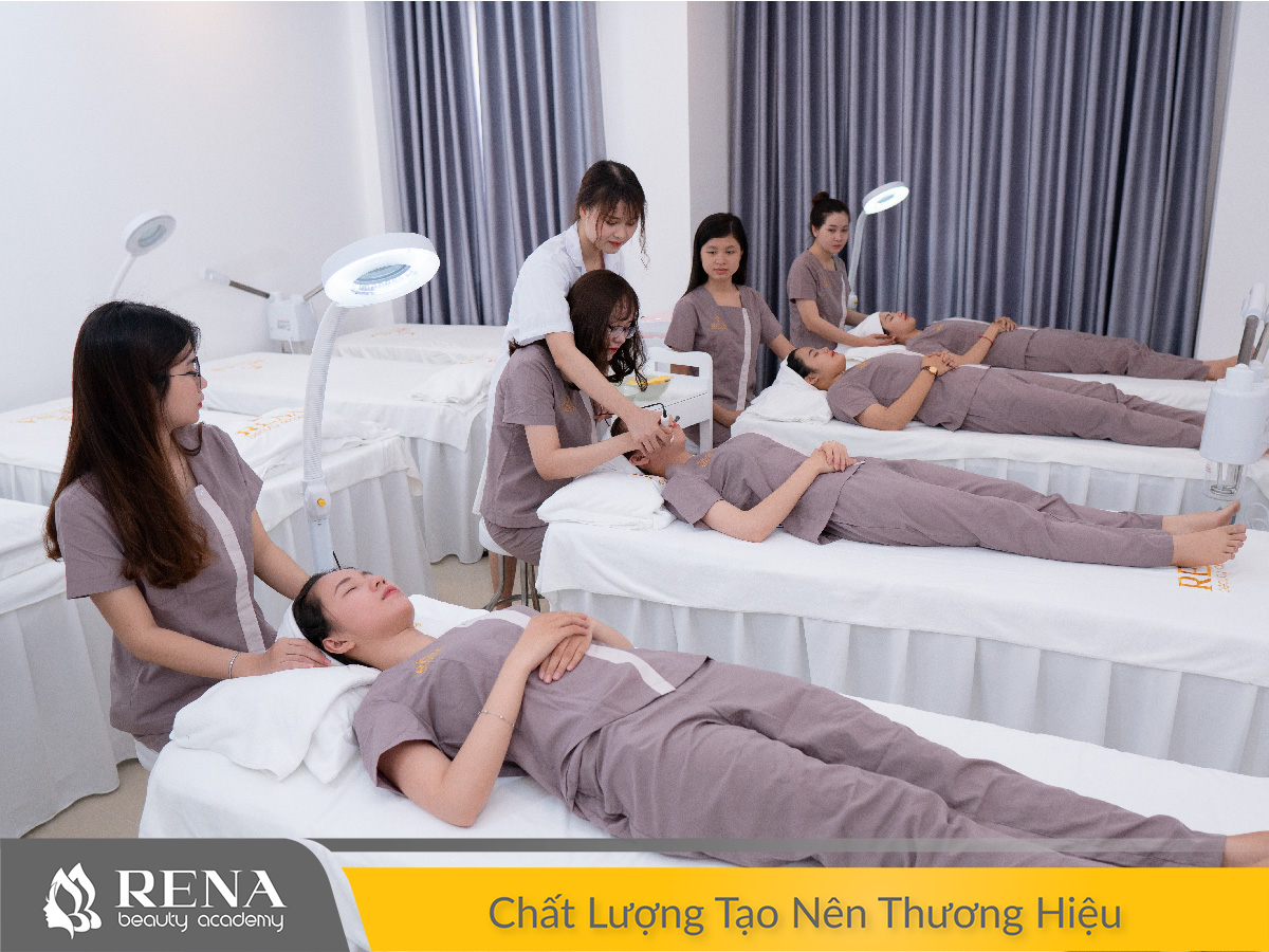 Học nghề spa ở đâu tốt, cam kết việc làm 100%?